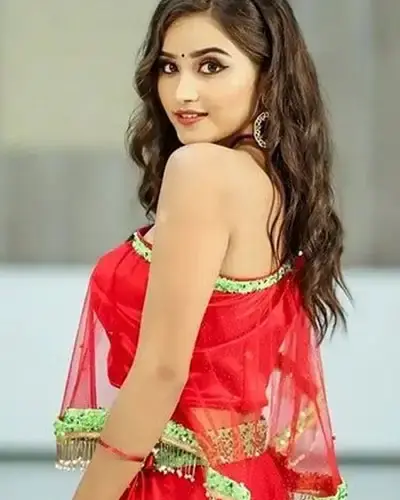 Escort In Kanhan